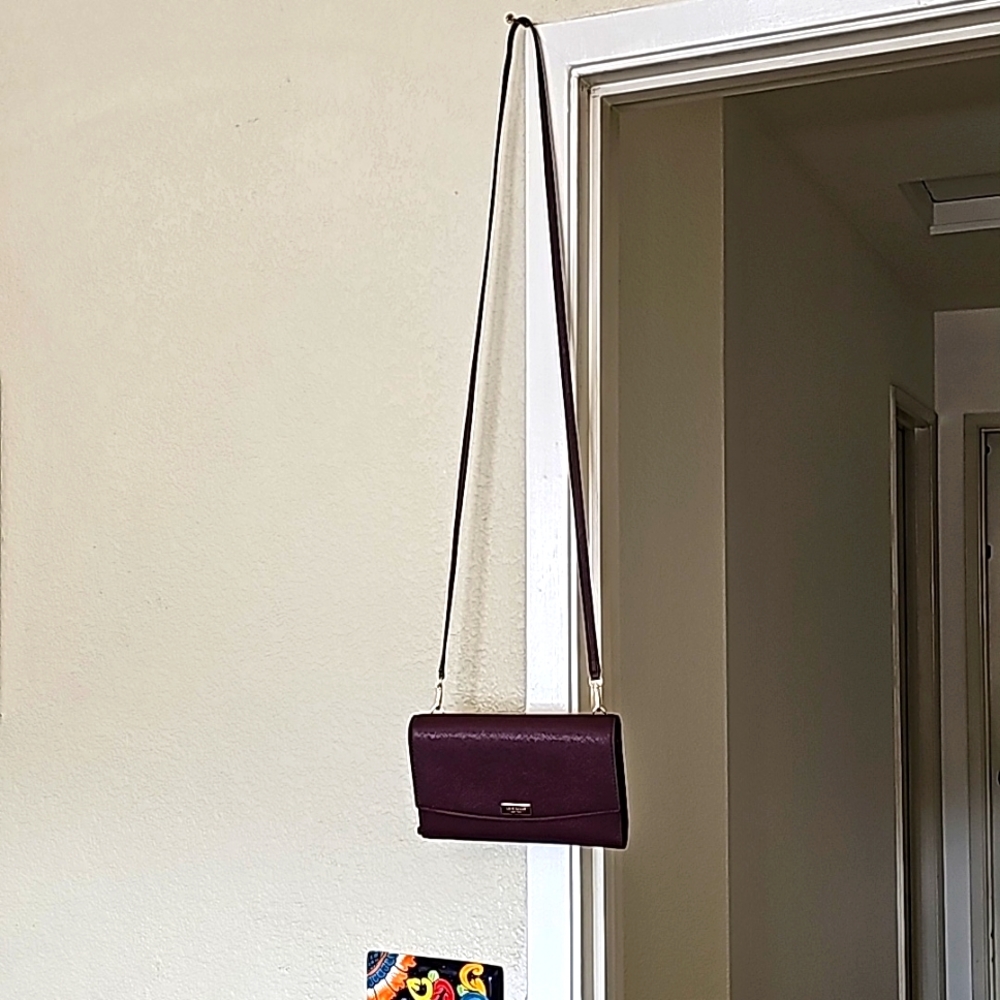 Kate Spade crossbody wallet